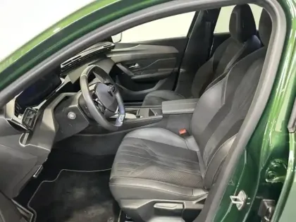 Photo 8 Peugeot 308  1.2 130 GT EAT8 / Gps / Caméra