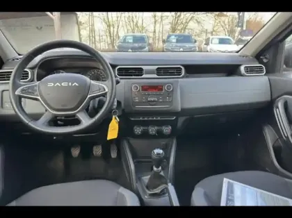Photo 8 Dacia Duster  1.0 ECO-G 100ch Essential
