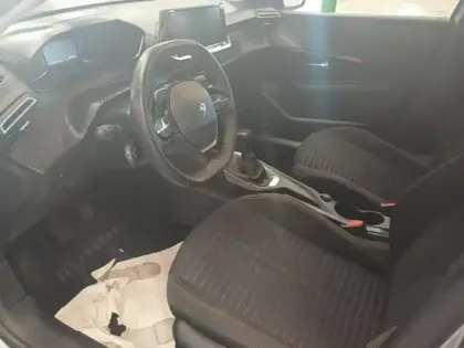 Photo 9 Peugeot 208  1.5 BlueHDi 100ch S&S Allure