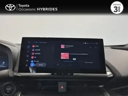 Photo 14 Toyota C-HR  2.0 Hybride Rechargeable 225ch Design MY25