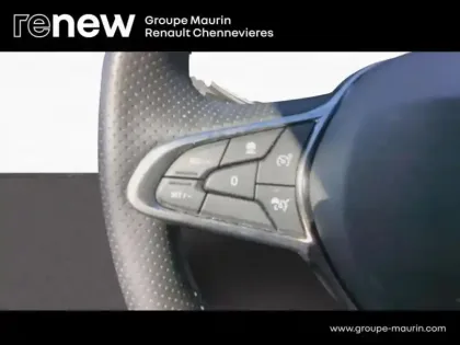 Photo 14 Renault Clio  1.6 E-Tech 145ch full hybrid esprit Alpine - 24