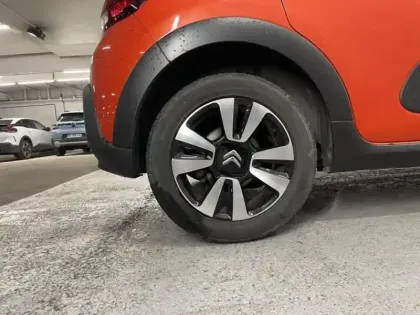 Photo 8 Citroën C3  PureTech 110ch Shine S&S