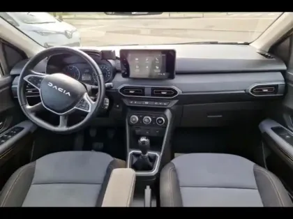 Photo 8 Dacia Sandero  1.0 ECO-G 100ch Stepway Extreme -24