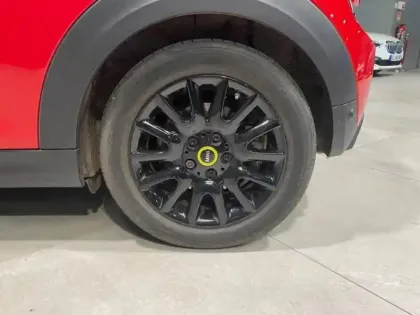 Photo 8 Mini Mini Gén. III (F56) Ph3 Edition Premium Plus 3