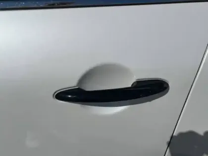 Photo 8 Mini Countryman  Cooper SE 125ch + 95ch Edition Premium Plus ALL4 BVA6