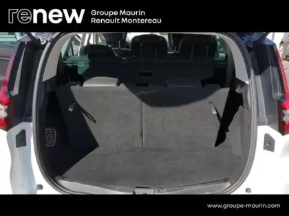 Photo 14 Renault Scenic Grand  1.3 TCe 140ch Techno 7 places