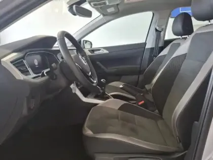 Photo 11 Volkswagen Polo  1.0 TSI 95ch Carat Euro6d-T