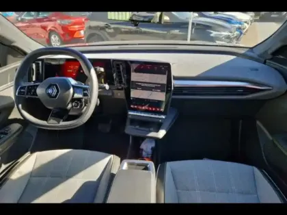 Photo 8 Renault Scenic  E-Tech Electric 220ch Techno grande autonomie -24