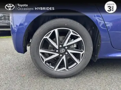 Photo 6 Toyota Yaris  116h Design 5p MY22