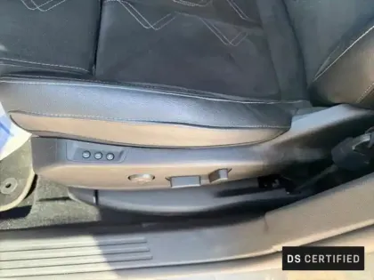 Photo 11 DS DS 7  E-TENSE 4x4 300ch Performance Line +