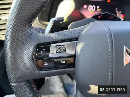 Photo 14 DS DS 7  E-TENSE 4x4 300ch Performance Line +