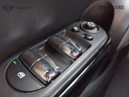 Photo 13 Mini Mini  5 Portes Cooper 136ch Edition Premium BVA7