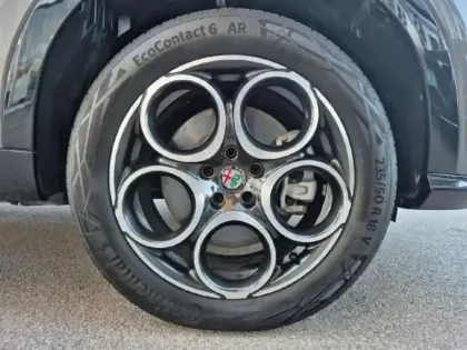 Photo 7 Alfa Romeo Tonale  1.3 PHEV 280ch Ti AT6 e-Q4