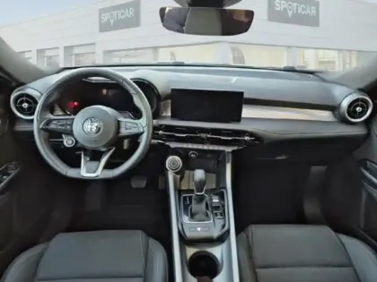 Photo 8 Alfa Romeo Tonale  1.3 PHEV 280ch Ti AT6 e-Q4