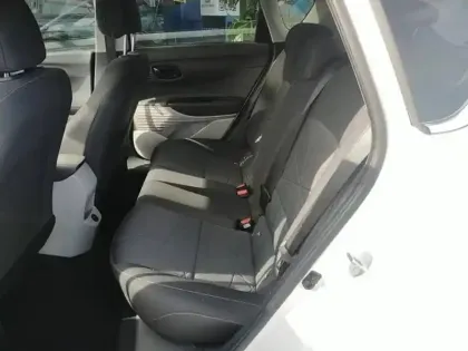 Photo 9 Hyundai Bayon  1.0 T-GDi 100ch Hybrid 48V Creative