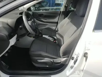 Photo 8 Hyundai Bayon  1.0 T-GDi 100ch Hybrid 48V Creative