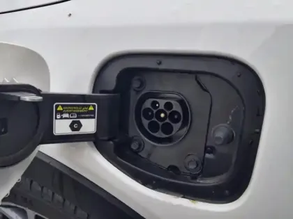 Photo 9 Kia Xceed  1.6 GDi 105ch + Plug-In 60.5ch Active DCT6 MY22