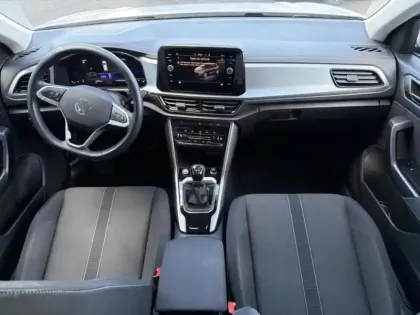 Photo 5 Volkswagen T-roc  1.0 TSI 116ch VW Edition