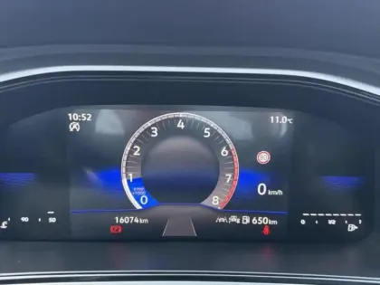 Photo 12 Volkswagen T-roc  1.0 TSI 116ch VW Edition