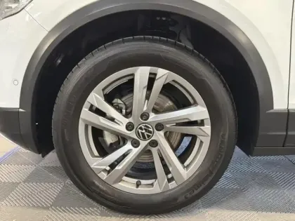 Photo 10 Volkswagen T-roc  1.0 TSI 116ch VW Edition