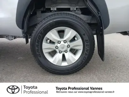 Photo 13 Toyota Hilux  2.4 D-4D 150ch X-Tra Cabine Légende 4WD MY20