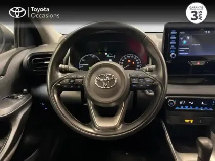 Photo 8 Toyota Yaris  116h Dynamic 5p MY22