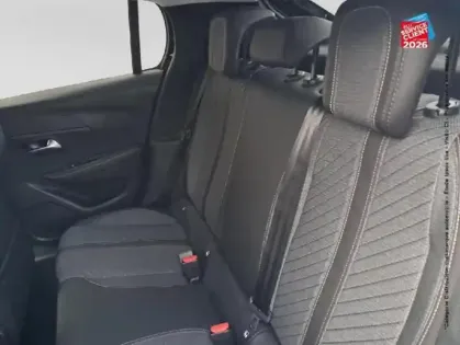 Photo 10 Peugeot 208  1.2 Hybrid 145ch Allure e-DCS6 Siege chauf