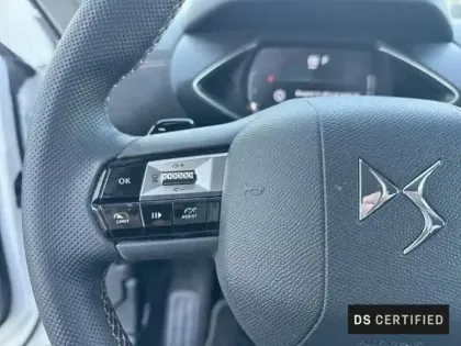 Photo 12 DS DS 3  1.2 Hybride 136ch Etoile