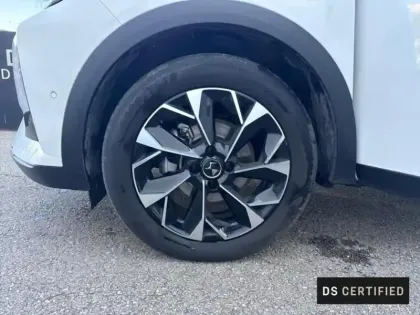 Photo 10 DS DS 3  1.2 Hybride 136ch Etoile