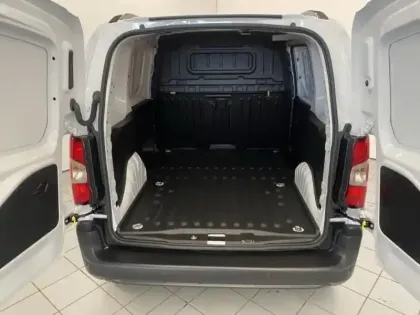 Photo 13 Peugeot Partner  M Diesel 100ch Pro Skill