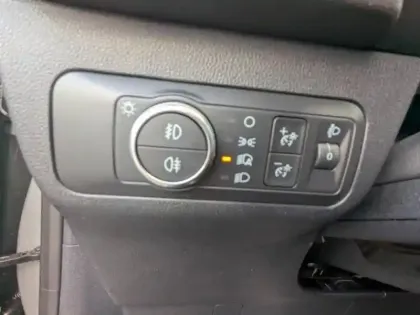 Photo 12 Ford Kuga  2.5 Duratec 190ch FHEV Titanium BVA