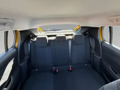 Photo 11 Peugeot 208  e- 136ch Style