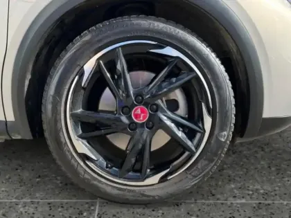 Photo 13 DS DS 7  Crossback E-TENSE 225ch Performance Line +