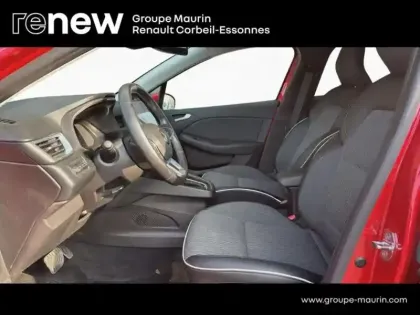 Photo 11 Renault Clio Gén. V (BJA) Ph1 Intens 5