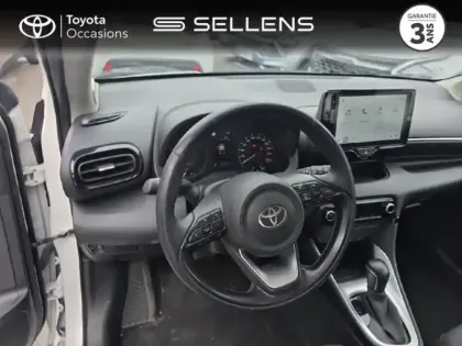 Photo 12 Toyota Yaris  116h Dynamic 5p MC24