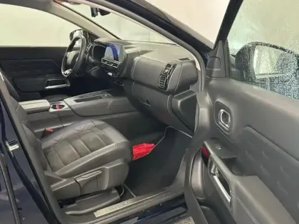 Photo 12 Citroën C5 aircross  Hybrid rechargeable 225ch Shine Pack ë-EAT8