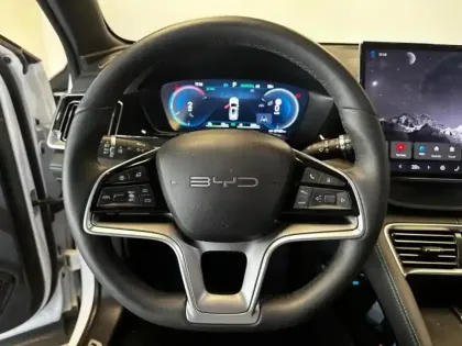 Photo 8 BYD Seal U  1.5 DM-i 218ch Boost