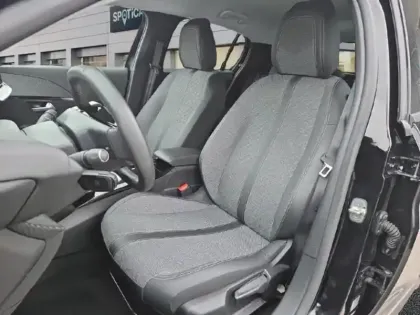 Photo 9 Peugeot 208  1.2 Hybrid 100ch Allure e-DCS6