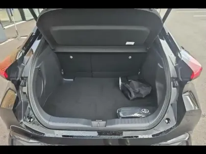 Photo 8 Toyota C-HR  1.8 Hybride 140ch GR Sport MY26