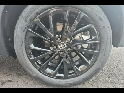 Photo 11 Toyota C-HR  1.8 Hybride 140ch GR Sport MY26