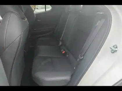 Photo 10 Toyota C-HR  1.8 Hybride 140ch GR Sport MY26