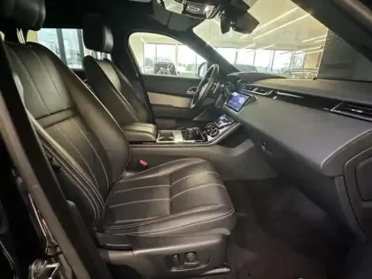 Photo 9 Land rover Range Rover  Velar 2.0D 240ch R-Dynamic SE AWD BVA