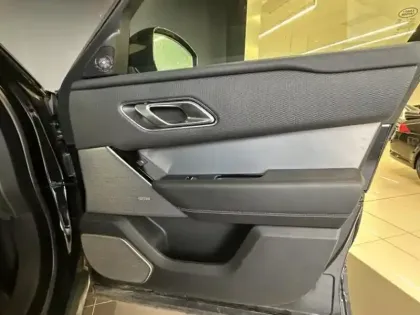 Photo 14 Land rover Range Rover  Velar 2.0D 240ch R-Dynamic SE AWD BVA