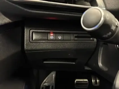 Photo 12 Peugeot 5008  2.0 BlueHDi 180ch S&S GT EAT8