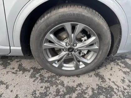 Photo 8 Ford Kuga Gén. III Ph1 ST-Line X 5