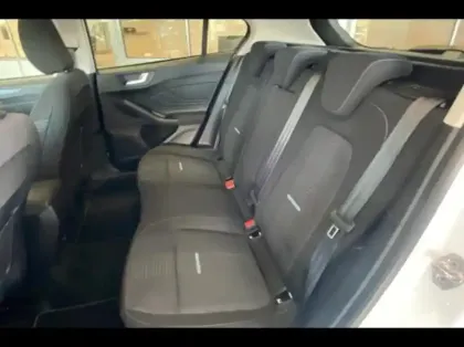 Photo 10 Ford Focus Gén. IV Ph2 Active X 5