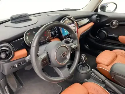 Photo 5 Mini Mini  Cooper 136ch Edition Premium Plus BVA7