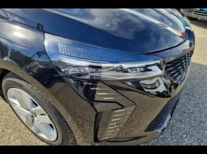 Photo 14 Renault Clio  1.5 dCi 100ch Evolution - 25