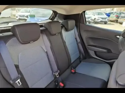 Photo 10 Renault Clio  1.5 dCi 100ch Evolution - 25