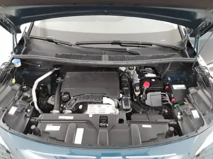 Photo 23 Peugeot 5008  PureTech 130ch S&S EAT8